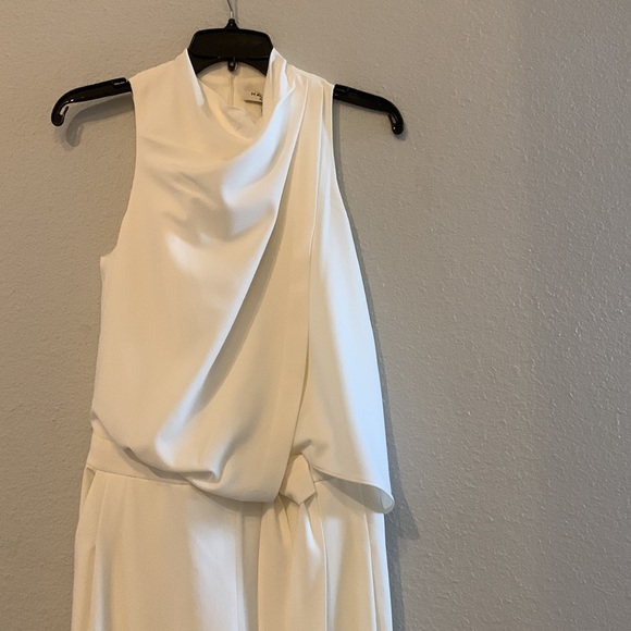 Halston Heritage Evening Collection White/ Chalk Cowneck Jumpsuit. Size 0. New! - Picture 7 of 9